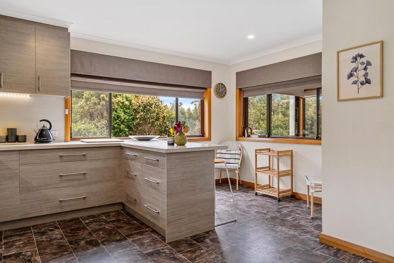 Lumeah Retreat Bruny Island Villa Adventure Bay Buitenkant foto